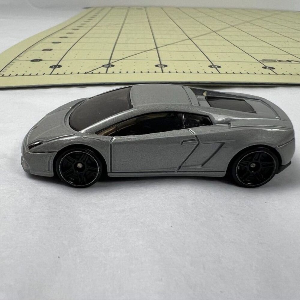 2023 Hot Wheels Lamborghini Gallardo LP 560-4 Metal Flake Gray  Diecast VGUC